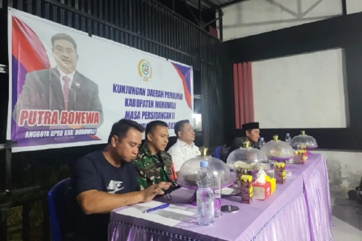 Turun ke Dapil, Legislator...