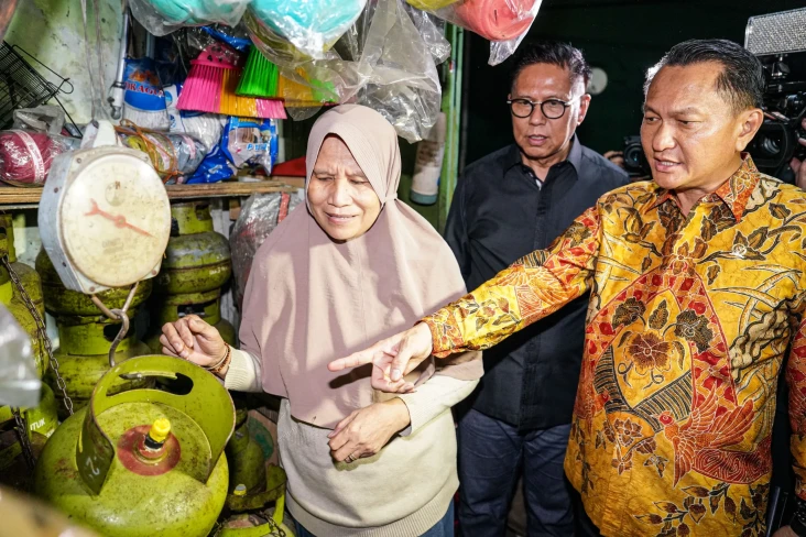 DPR Pastikan Distribusi...