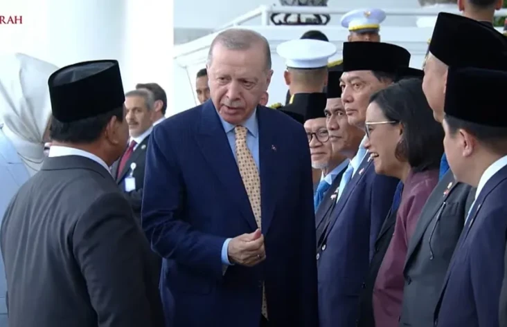 Gestur Tangan Erdogan...