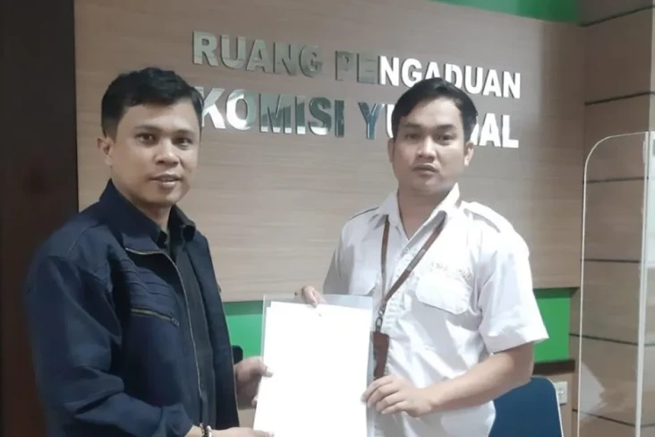 Komisi Yudisial Diminta...
