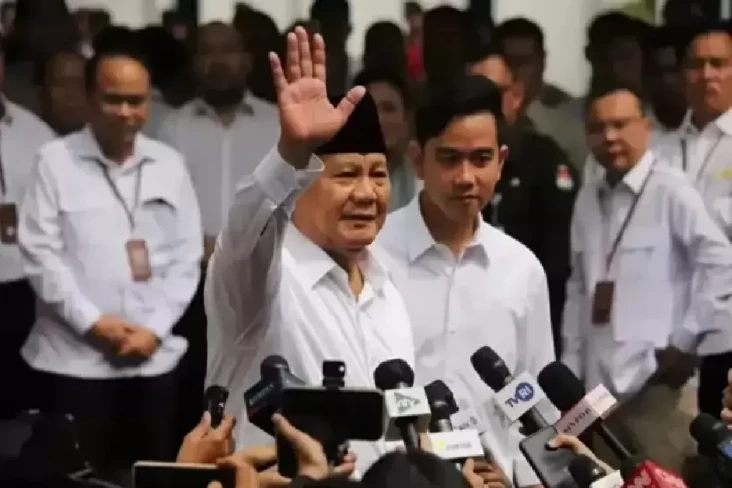 Besok Prabowo Kumpulkan...