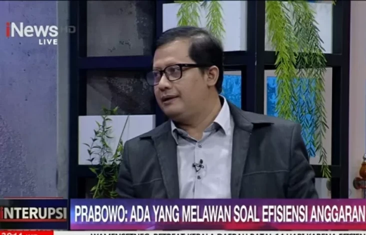 Ubedilah Badrun Sebut...