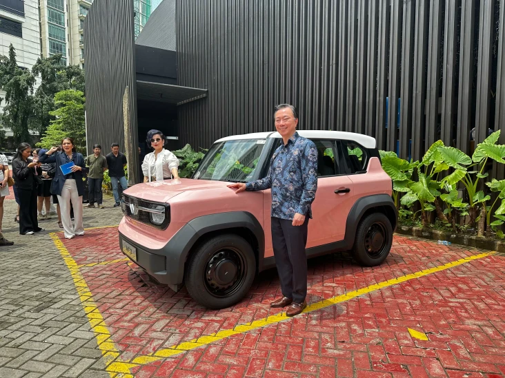 Meluncur di IIMS 2025,...