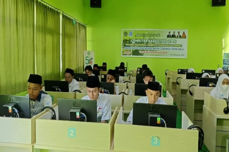Animo Tinggi, Pendaftar...