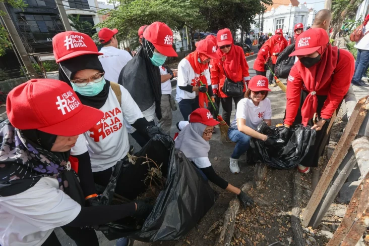 Sampoerna dan Waste4Change...