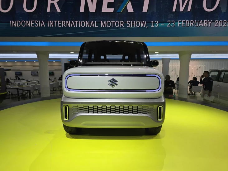 Mobil Listrik Masa Depan?...