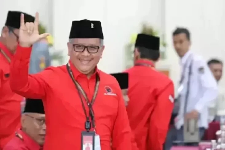 Hasto PDIP Diam-diam...