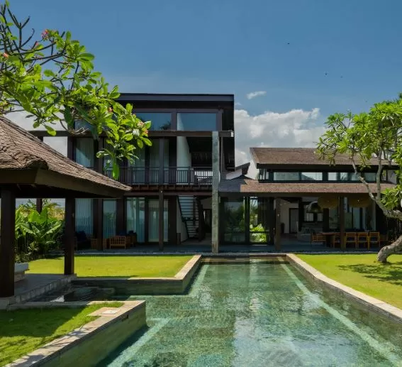 Mengapa Properti di...
