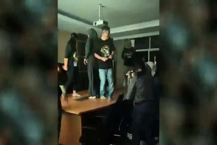 Video Viral ASN Pesta...