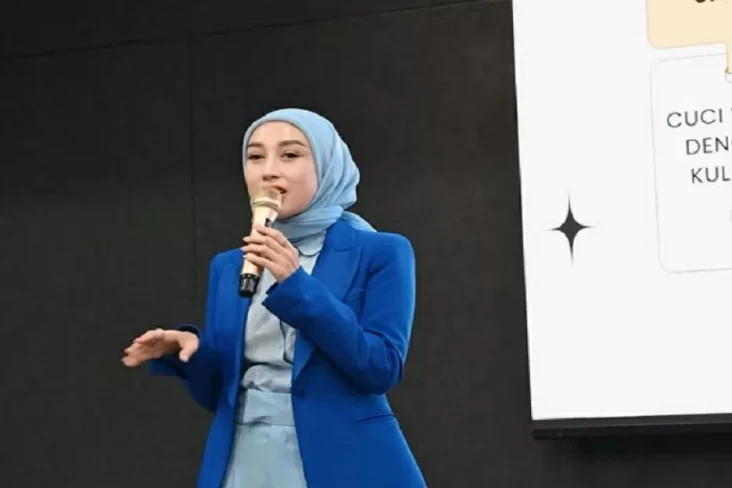 Reza Gladys Bersyukur...