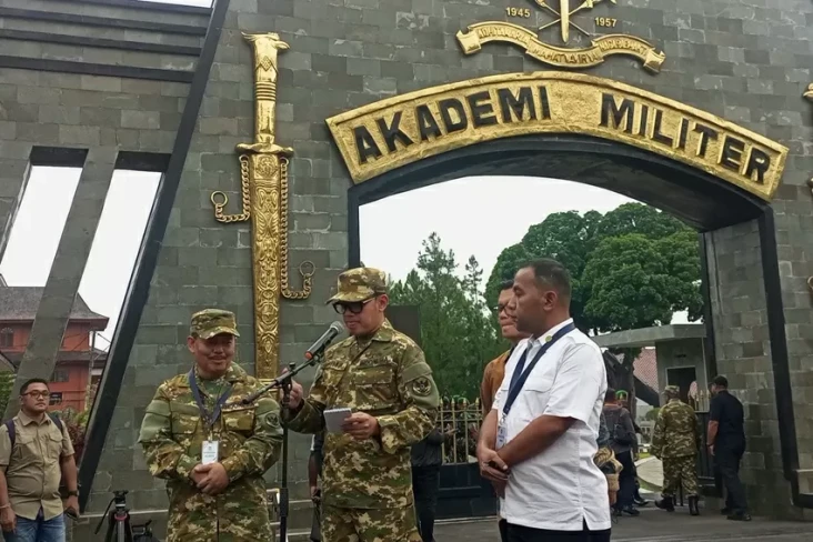 47 Kepala Daerah Tak...
