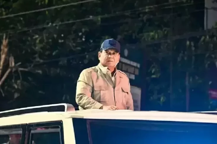 Prabowo Dijadwalkan...