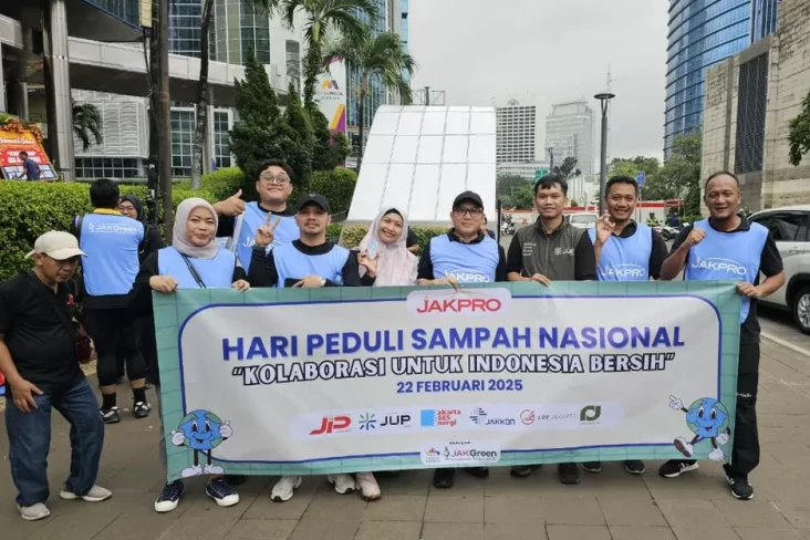 Peringati Hari Peduli...