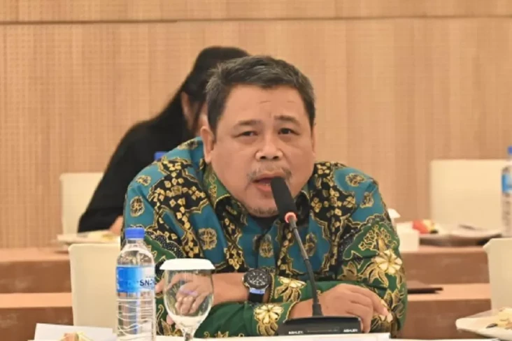 Raih Dukungan Mayoritas,...