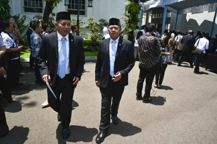 Danantara Diluncurkan,...