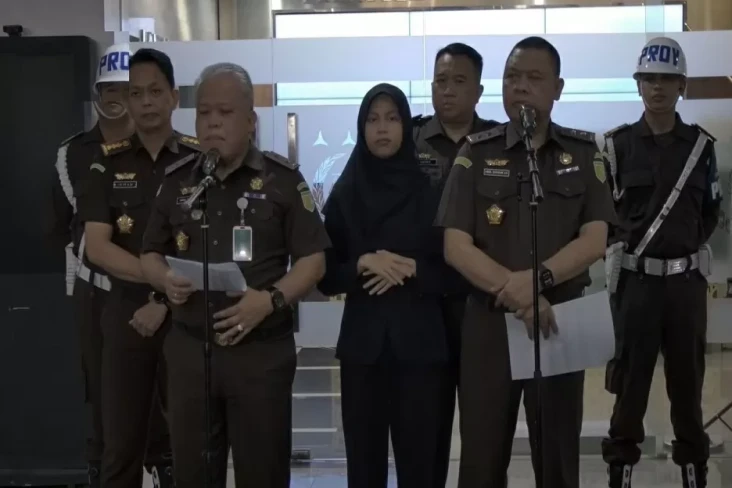 Ini Identitas 7 Tersangka...