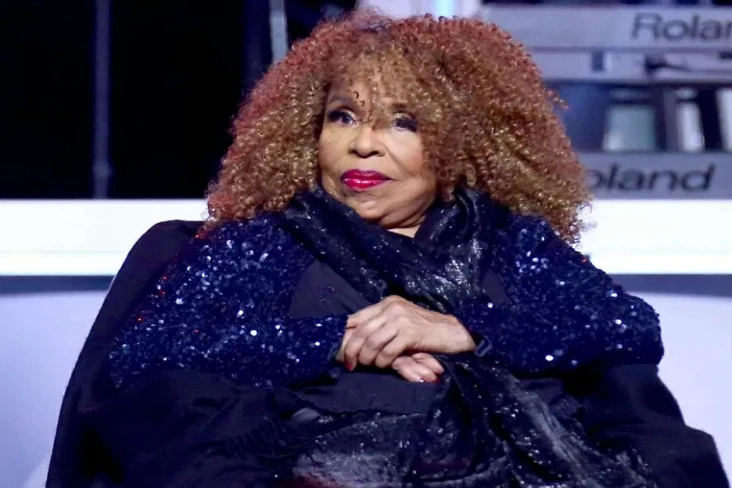 Penyanyi Roberta Flack...