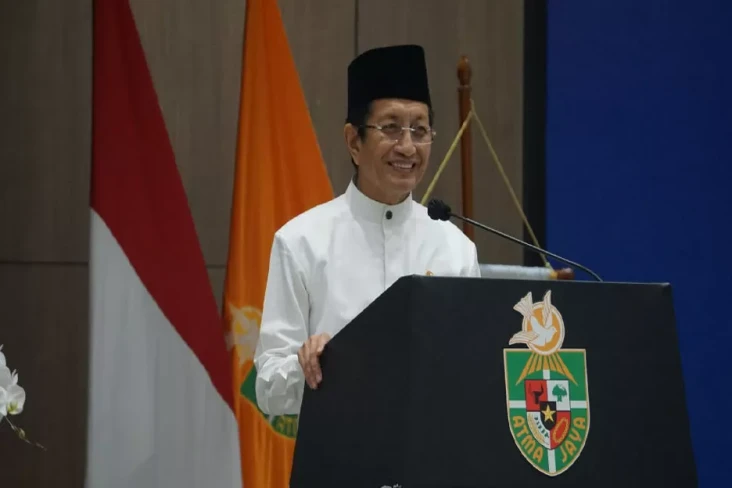 Unika Atma Jaya dan...