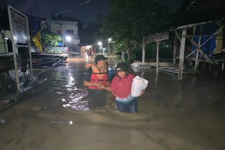 Bengawan Solo Meluap...