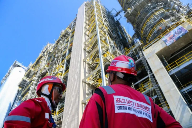 Gaji Insinyur Pertamina...