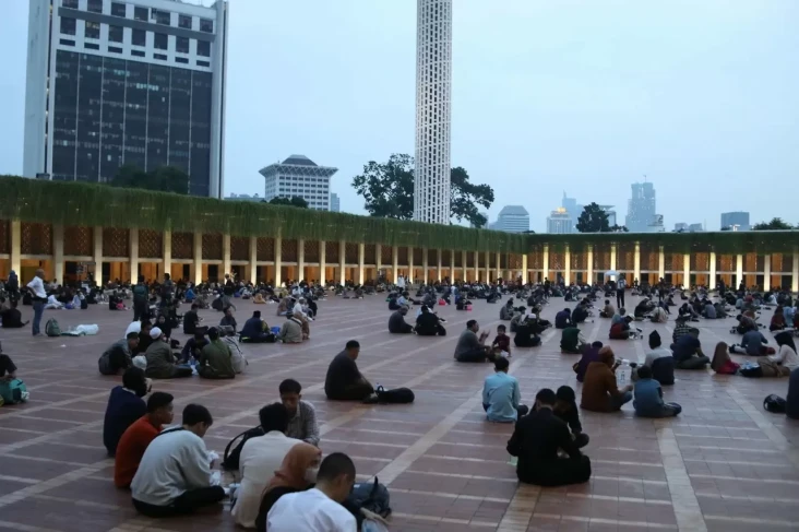 10 Kosakata Seputar...