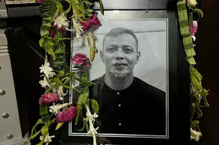 Kakak Marselino Ferdinan...