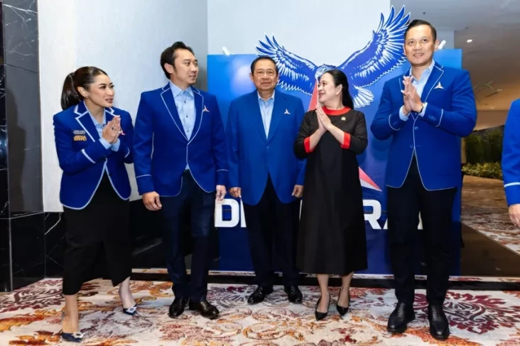 Puan Hadiri Penutupan...