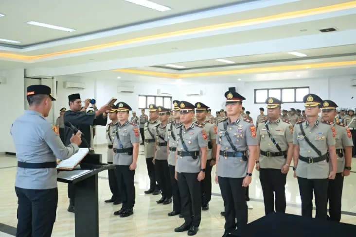 Mutasi Polri, Kasat...
