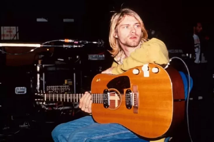 Rambut Kurt Cobain Dilelang...