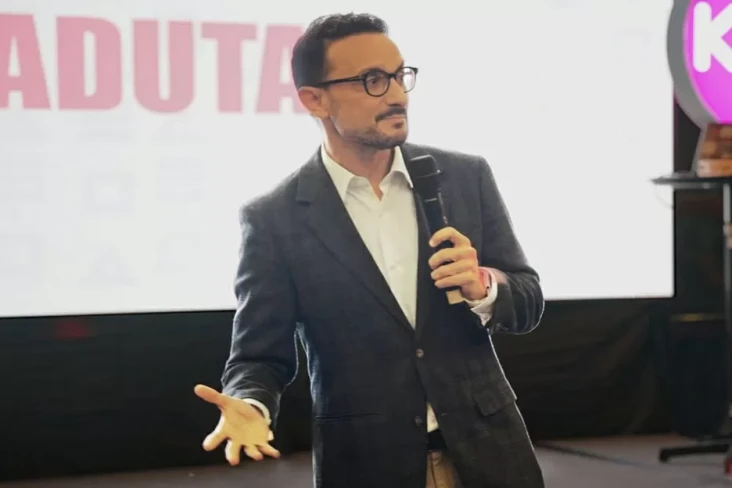 Konsolidasi, CEO Aryaduta...