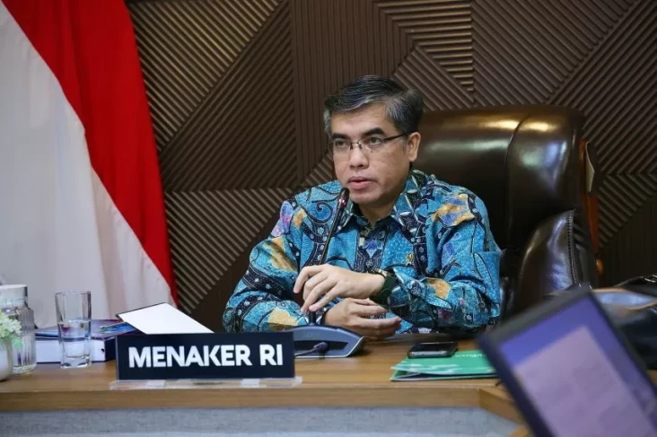 Antisipasi PHK 10.000...