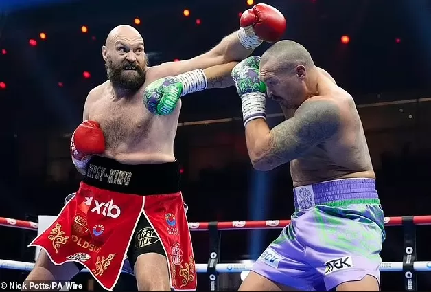 Tyson Fury Panaskan...