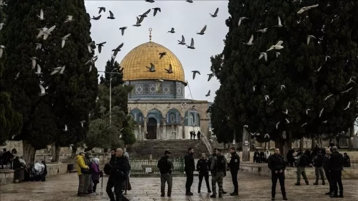 3 Fakta Israel Batasi...