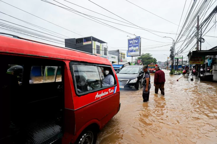 Jangan Sembarangan,...