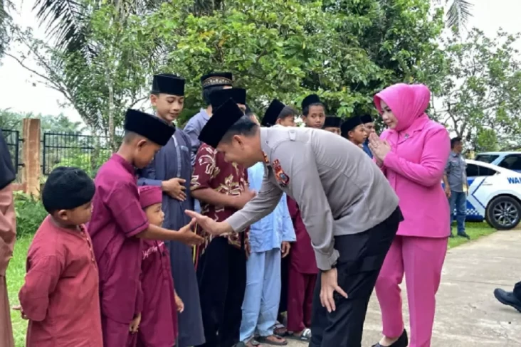 Momen Ramadan, Polres...