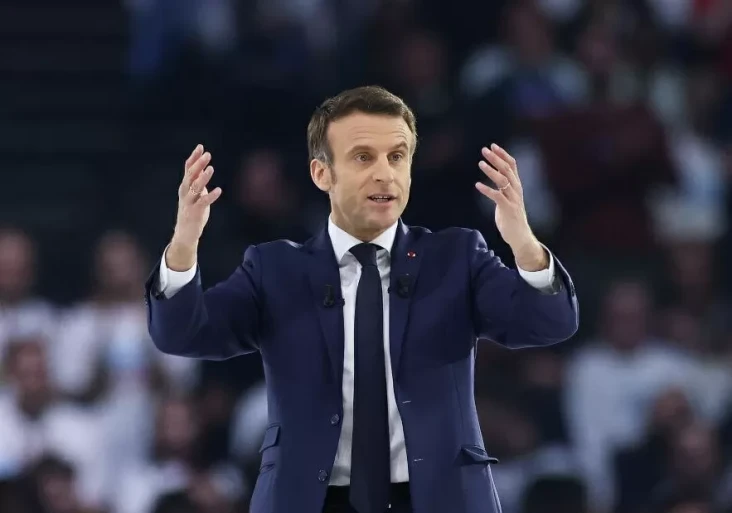 Macron Sebut Rusia Ancaman...