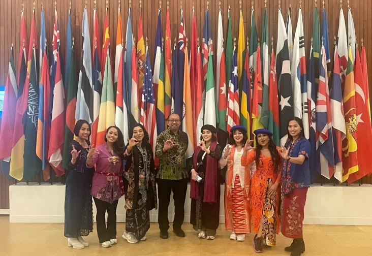 Kebaya Harus Distandardisasi