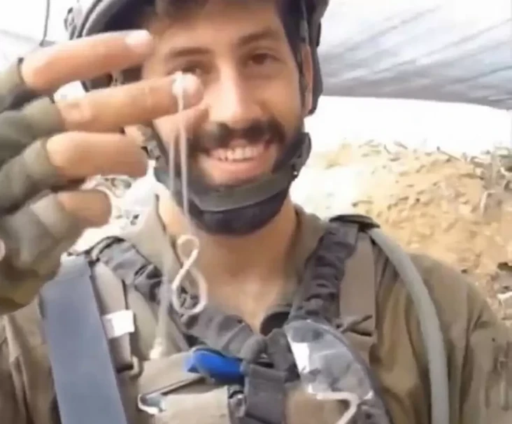 Para Tentara Israel...