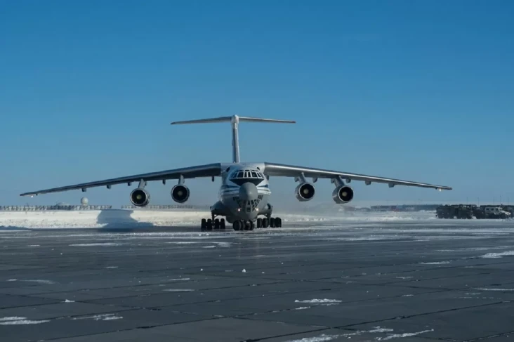 Empat Bandara Militer...