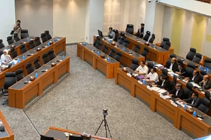 3 Pasal Akan Diubah...