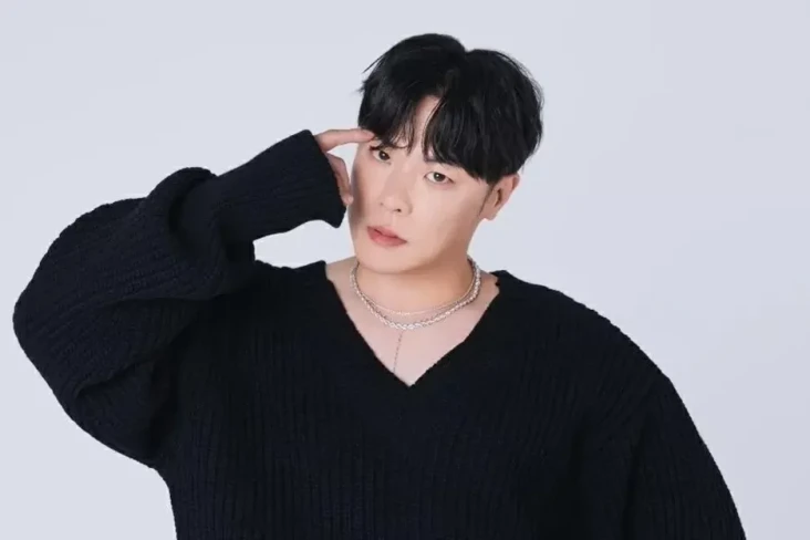 Penyanyi Korea Wheesung...