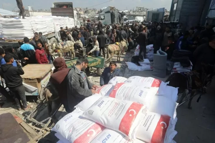 Hamas Kecam Israel Gunakan...