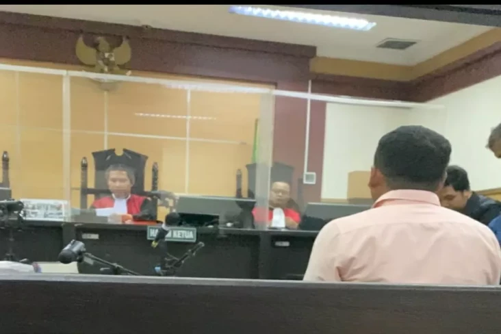 PN Tangerang Tunda Sidang...