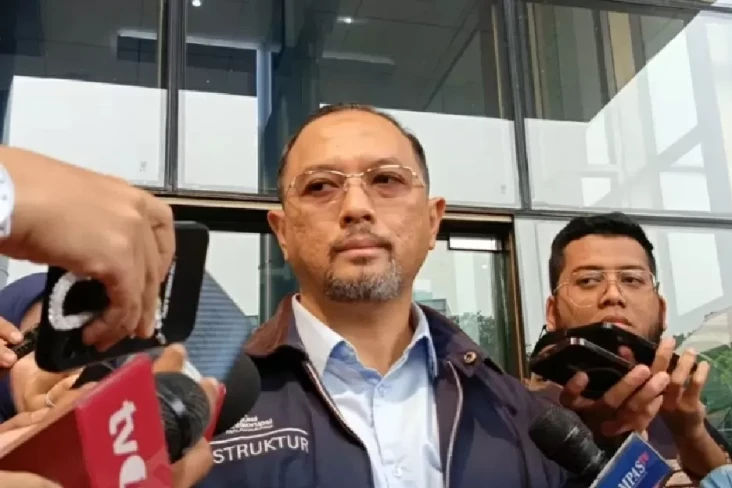 Enggan Adu Argumen dengan...