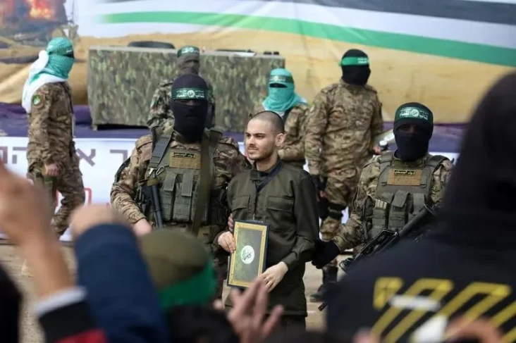 Hamas Senang Trump Cabut...