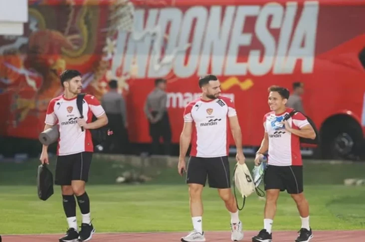 Egy Maulana Vikri Absen...
