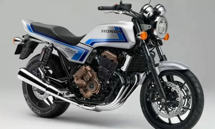 Honda CB1000 Hornet...