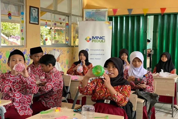 MNC Peduli dan MNC Land...