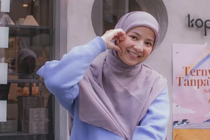 Natasha Rizky Kasih...