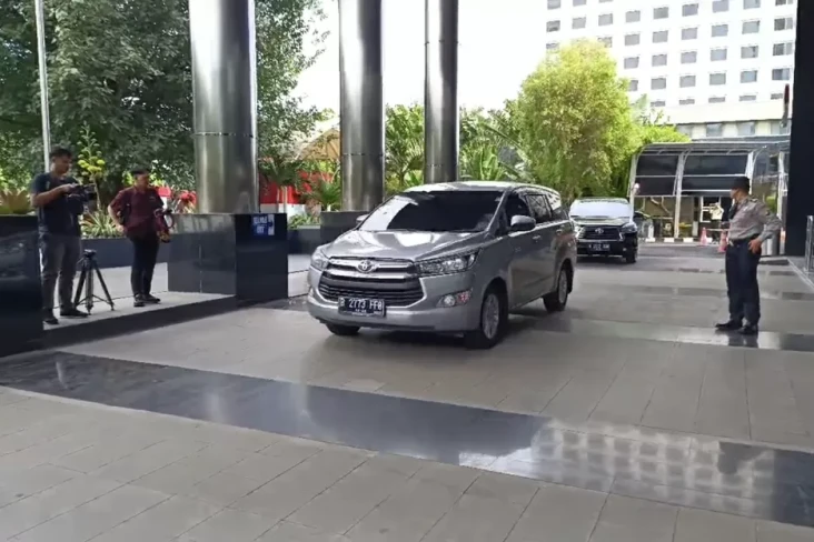 Usai Terjaring OTT di...